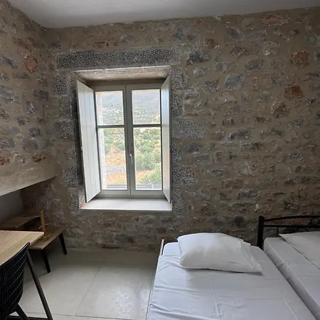 Mani Spot Sofia Tatil Evi